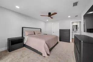 4800 Gulf of Mexico Dr, Longboat Key, FL 34228 - Photo 21