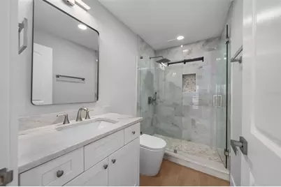 4800 Gulf Of Mexico Drive #PH 3, Longboat Key, FL 34228 - Photo 31