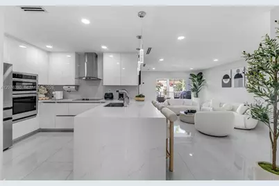 1180 NW 124th Place #208, Miami, FL 33182 - Photo 3
