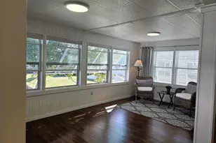 415 Oakwood Blvd W, Sarasota, FL 34237 - Photo 19