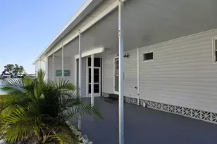 415 Oakwood Blvd W, Sarasota, FL 34237 - Photo 9