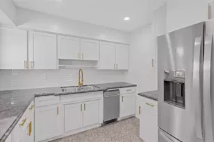 5825 21st Ave. S, Gulfport, FL 33707 - Photo 9