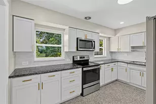 5825 21st Ave. S, Gulfport, FL 33707 - Photo 7