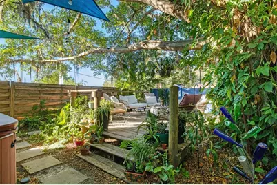 903 Byron Lane, Sarasota, FL 34243 - Photo 35