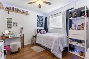 903 Byron Ln, Sarasota, FL 34243 - Photo 25