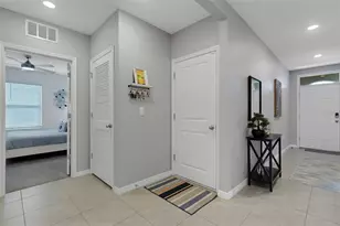 17607 Canopy Pl, Bradenton, FL 34211 - Photo 7