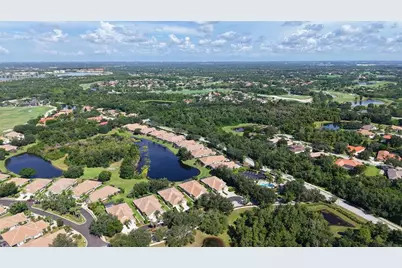 8306 Tartan Fields Circle, Bradenton, FL 34202 - Photo 3