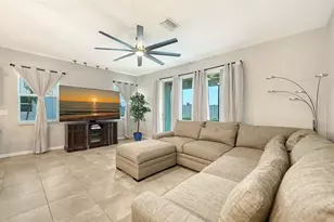 2627 Midnight Pearl Dr, Sarasota, FL 34240 - Photo 7