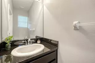 2627 Midnight Pearl Dr, Sarasota, FL 34240 - Photo 5
