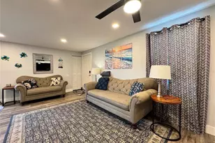 2722 49th Ave W, Bradenton, FL 34207 - Photo 5