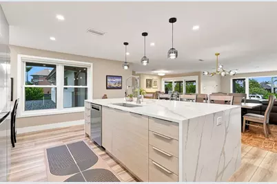 2303 Constitution Boulevard, Sarasota, FL 34231 - Photo 21