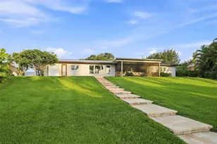 2303 Constitution Blvd, Sarasota, FL 34231 - Photo 51