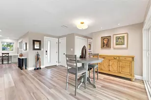 2303 Constitution Blvd, Sarasota, FL 34231 - Photo 9
