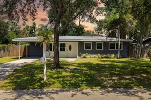 3169 Alta Vista St, Sarasota, FL 34237 - Photo 3