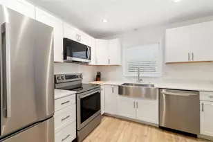 3169 Alta Vista St, Sarasota, FL 34237 - Photo 17