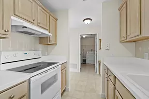 750 N Tamiami Trail, Sarasota, FL 34236 - Photo 15