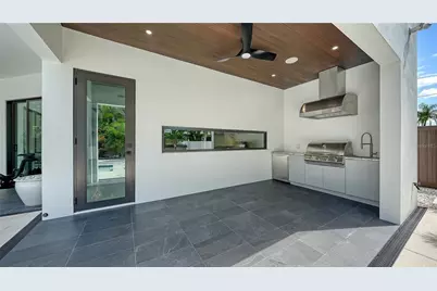 1960 Boyce Street, Sarasota, FL 34239 - Photo 11