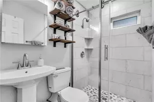 3231 New England St, Sarasota, FL 34231 - Photo 21