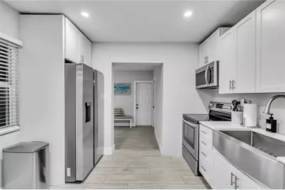 3231 New England Street, Sarasota, FL 34231 - Photo 11