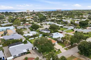 213 Firenze Ave W, Venice, FL 34285 - Photo 41