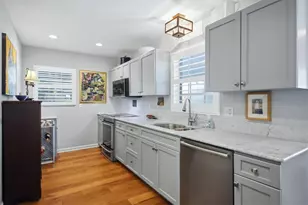 213 Firenze Ave W, Venice, FL 34285 - Photo 15