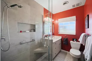 213 Firenze Ave W, Venice, FL 34285 - Photo 33