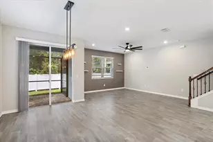 3000 Via Sienna Cir, Sarasota, FL 34243 - Photo 5