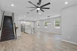 3000 Via Sienna Cir, Sarasota, FL 34243 - Photo 17