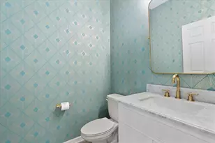 3000 Via Sienna Cir, Sarasota, FL 34243 - Photo 13