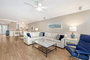 1075 Gulf of Mexico Dr, Longboat Key, FL 34228 - Photo 11