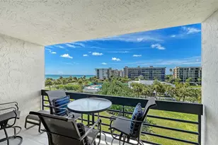 1075 Gulf of Mexico Dr, Longboat Key, FL 34228 - Photo 13