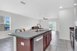 4924 Reflecting Pond Cir, Wimauma, FL 33598 - Photo 21