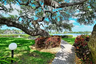 6157 Midnight Pass Rd, Sarasota, FL 34242 - Photo 33