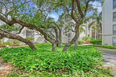 6157 Midnight Pass Road #G11, Sarasota, FL 34242 - Photo 9