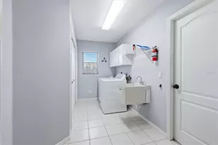 53 Sportsman Rd, Rotonda West, FL 33947 - Photo 35