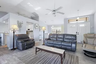 53 Sportsman Rd, Rotonda West, FL 33947 - Photo 11