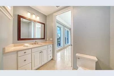 464 Golden Gate Point #702, Sarasota, FL 34236 - Photo 39