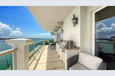 464 Golden Gate Point #702, Sarasota, FL 34236 - Photo 15