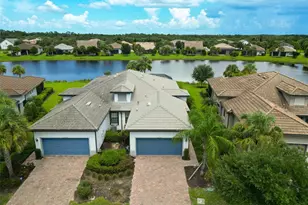 12294 Myrtle Bay Ct, Sarasota, FL 34238 - Photo 3