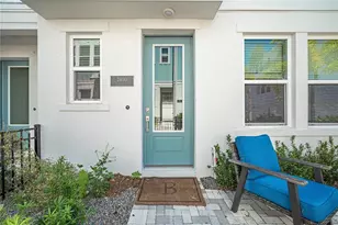 2400 Ezzell Ct, Sarasota, FL 34237 - Photo 3