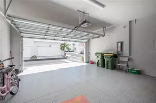 2400 Ezzell Ct, Sarasota, FL 34237 - Photo 29