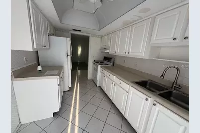 6259 Green View Circle #108, Sarasota, FL 34231 - Photo 3
