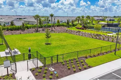 17218 Barnwood Place, Lakewood Ranch, FL 34211 - Photo 49