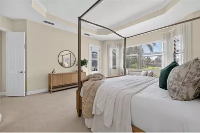 7058 Vilamoura Place, Lakewood Ranch, FL 34202 - Photo 19