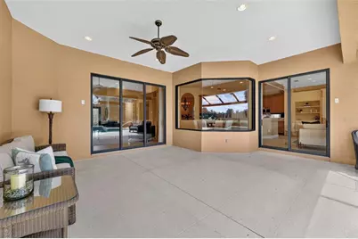7058 Vilamoura Place, Lakewood Ranch, FL 34202 - Photo 25