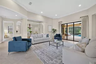 7058 Vilamoura Pl, Lakewood Ranch, FL 34202 - Photo 9