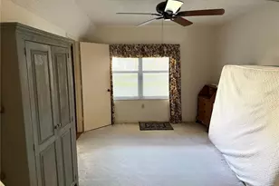 625 30th Ave W, Bradenton, FL 34205 - Photo 9