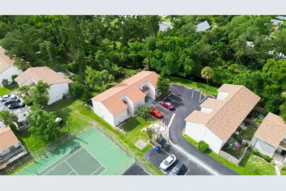 1006 Longfellow Court, Sarasota, FL 34243 - Photo 51