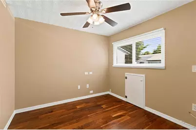1006 Longfellow Court, Sarasota, FL 34243 - Photo 25