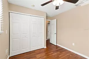 1006 Longfellow Ct, Sarasota, FL 34243 - Photo 27